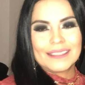 Meet your Posher, Yvonne